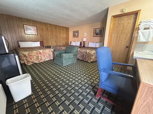 Big 12 Motel Broken Bow NE