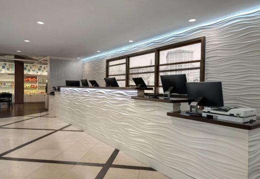 포트 폰처트레인 디트로이트, 윈덤 호텔