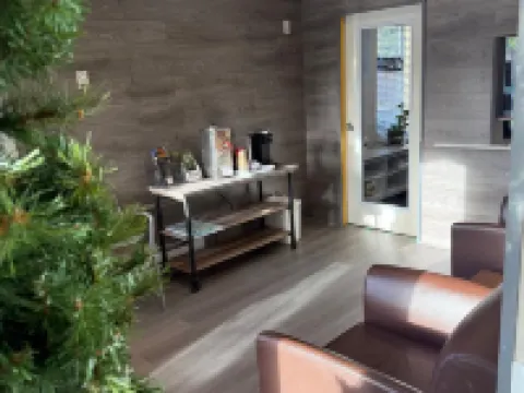 グランドビューイン サリーのホテル