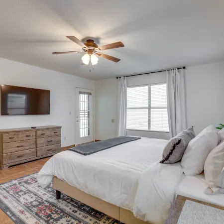 Heated Pool & Lake Views: Goodyear Getaway