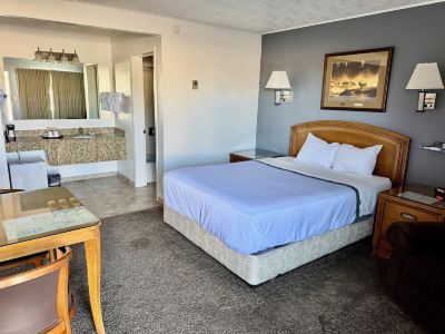 Bristlecone Motel