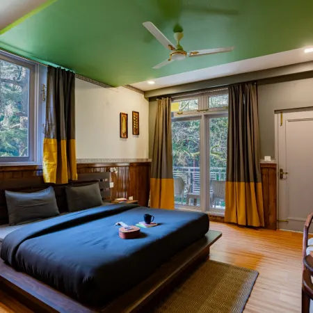 The Hosteller Jibhi