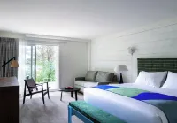 Outbound Stowe - Motels