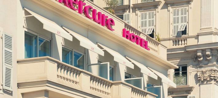 Hôtel Mercure Nice Marché Aux Fleurs Отели в г. Ницца