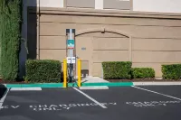 La Quinta Inn & Suites by Wyndham Paso Robles - parking