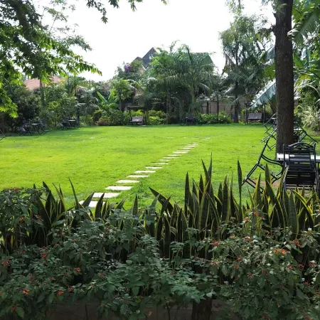 Sunset Retreat Hotel