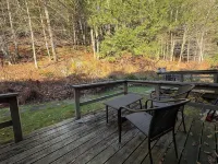 Cozy VT Retreat  • Coffee Bar •Fireplace • Near Quechee Gorge • Min to Woodstock Hotels in Quechee