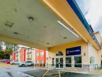 Studio 6 Suites Portland or Downtown Ohsu Hotels near Pendleton City Park
