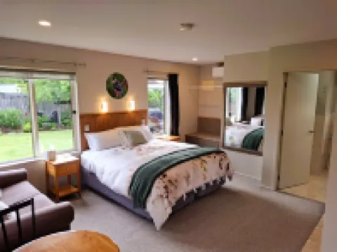 Blue Ridge Studios and Bed & Breakfast