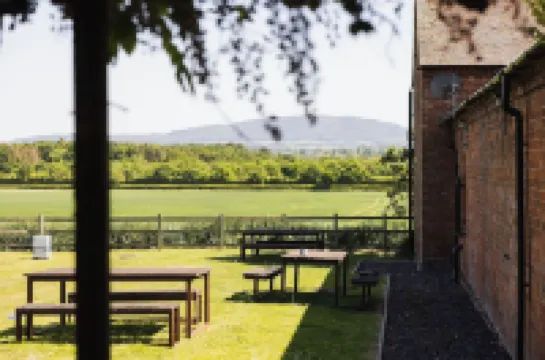 เดอะ ฮอกมอนด์ โรงแรมใน