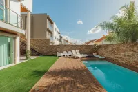 Pool & Cinema Villa by Vacationy - Villalar