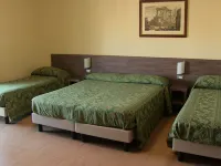 Hotel Due Pini 4 stelle - Ristorante - Sala riunioni Hotel a Melfi