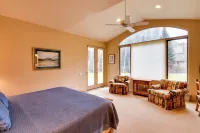Family-Friendly Home ~ 2 Mi to River Run Day Lodge - spa