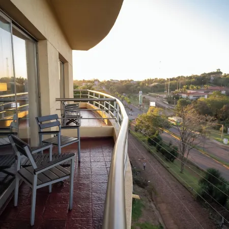 Grand Crucero Hotel