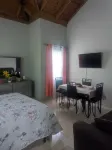 2 Bedroom upstairs large flat in Portmore Pines