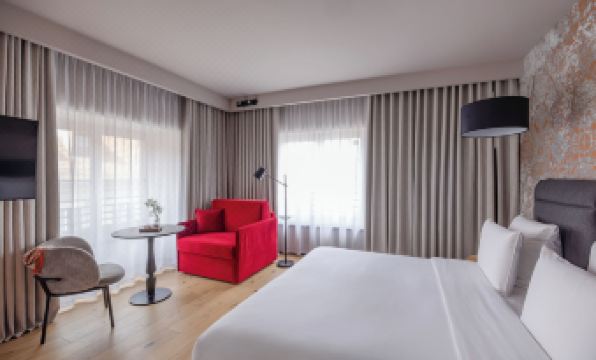 Hôtel LÉONOR the Place to Live