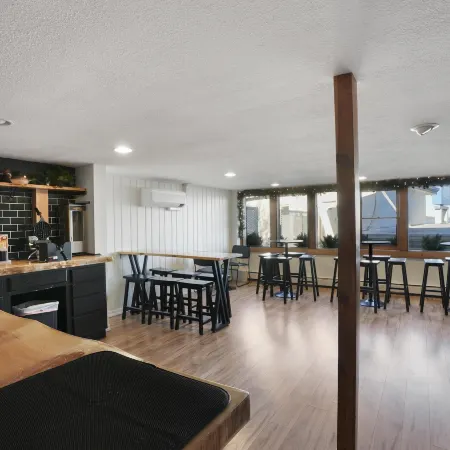 Americas Best Value Port Polson Inn