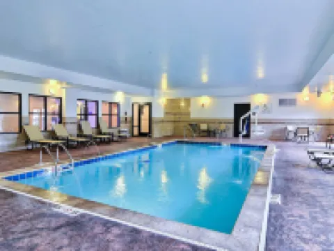 Comfort Suites Uniontown Hotels in Fayette County