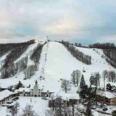 Condo in the Heart of Shanty Creek Resort! Others