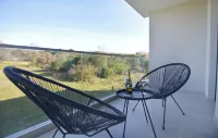 Modern Apartment Near Kanegra Beach - 3-Star