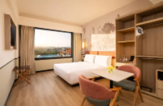 Holiday Inn GURGAON NH8 by IHG