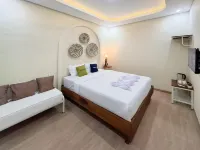 Urbanview Terra Hotel Syariah Near Stasiun Sragen by RedDoorz
