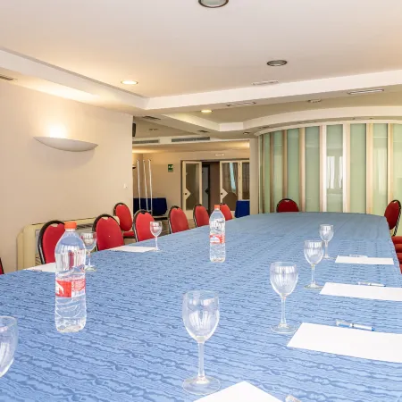 Hotel Abades Manzanil