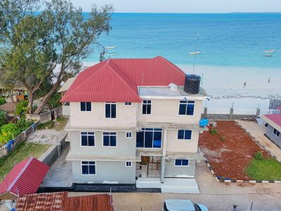 Spacious Beachfront Apartment with Ocean Views in Uroa, Zanzibar