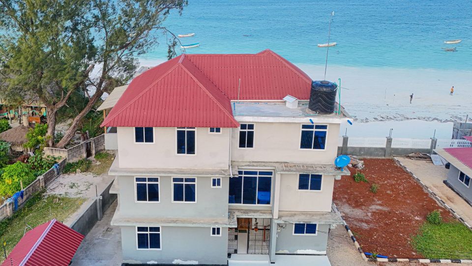 Spacious Beachfront Apartment with Ocean Views in Uroa, Zanzibar