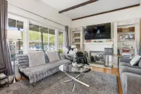 Sparkling Clean Luxury 3 BR House Near SF/SFO/CalTrain/BART+EV+Free Parking+WiFi