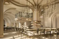 The Monarch San Antonio, Curio Collection by Hilton - bar