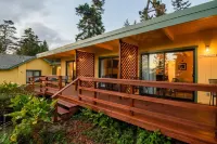 Inn at Buckhorn Cove