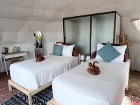 NATUR Glamping アオ・ターレーン周辺のホテル