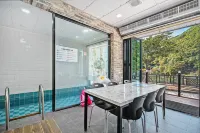 Miryang Azure Kids Pool Villa - Pools