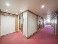 GAIA HOTEL Hotels near منتزه سامدا