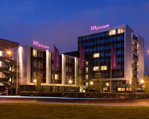 Mercure Hotel Groningen Martiniplaza Hotels in Groningen