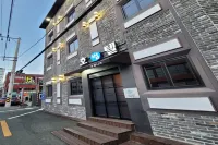 Busan Nopodong Hotel Needs Hoteles cerca de Templo Beomeosa