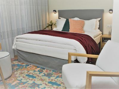 Elements Rooms & Apartments