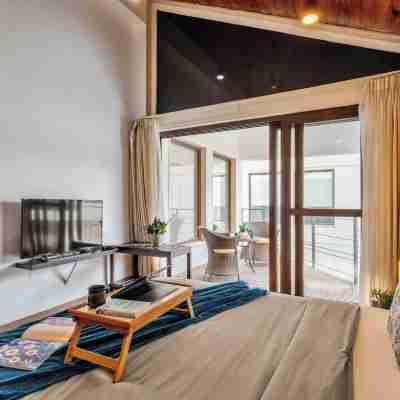 Staymaster Water Wave 3BR Villa Rooms