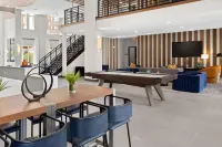 Riviere 2BR Apartment Pet Friendly Oasis Sleeps 6 Close to Epic Universe Pool & Gym
