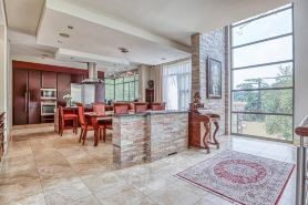 Executive 4-Bedroom Home