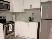 Cozy 1-Bedroom Apartment in Calgary with Kitchenette
