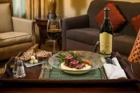 Embassy Suites by Hilton Sacramento Riverfront Promenade - servizio colazione