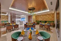Clarion Hotel Khayal Kochi, Infopark - breakfast