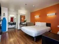 Motel 6 Temecula, CA - Historic Old Town Hotels in Temecula