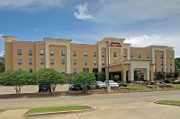 Hampton Inn & Suites Longview North