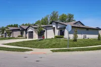 Soccer Fans Welcome! Luxe Raymore Escape w/ Patio Hotels in 