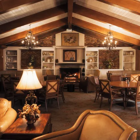 Pine Needles Lodge
