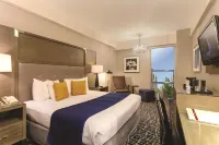 Robert Treat Hotel - parking