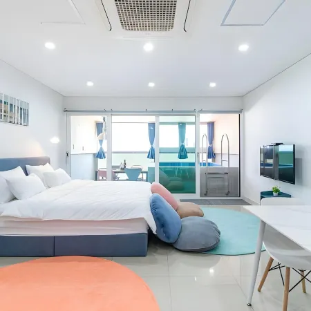 Geojae Sunstay Poolvilla